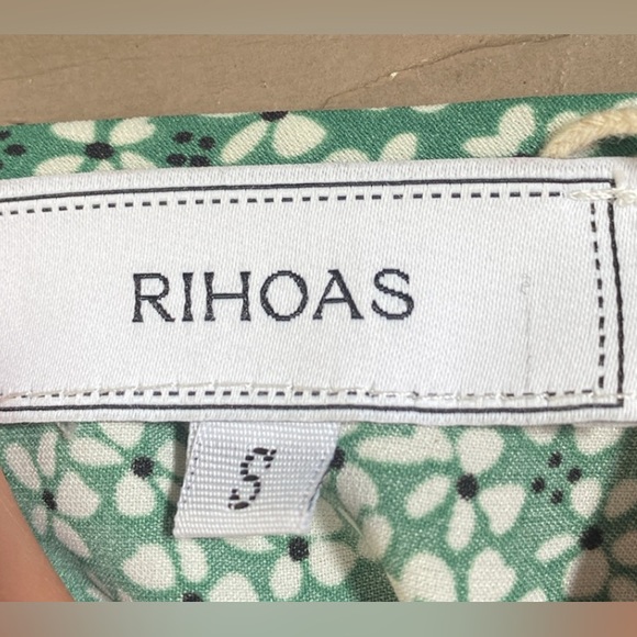 Rihoas Dress Wrap style NWT / size small - Picture 12 of 17